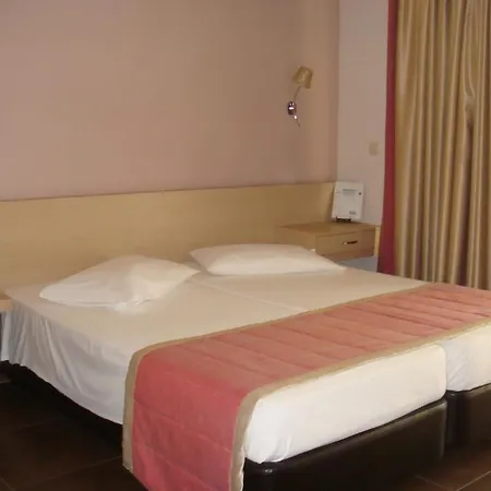 Hotel Ifigenia *