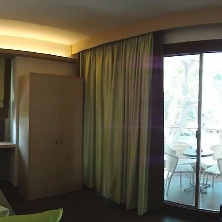 Ifigenia * Leptokariá